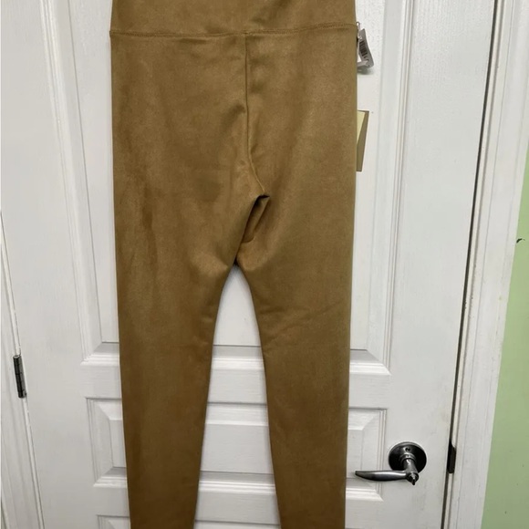 Aritzia Wilfred Free Daria Vegan Faux Suede Biege Leggings High Waist Size M New - Picture 4 of 10
